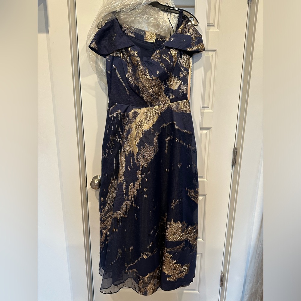 Teri Jon by Rickie Freeman